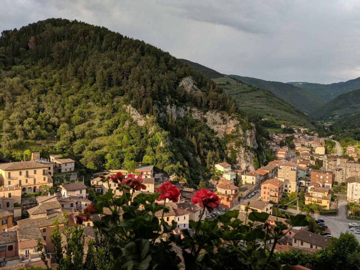 Cuore Del Castello Arrone Екстер'єр фото